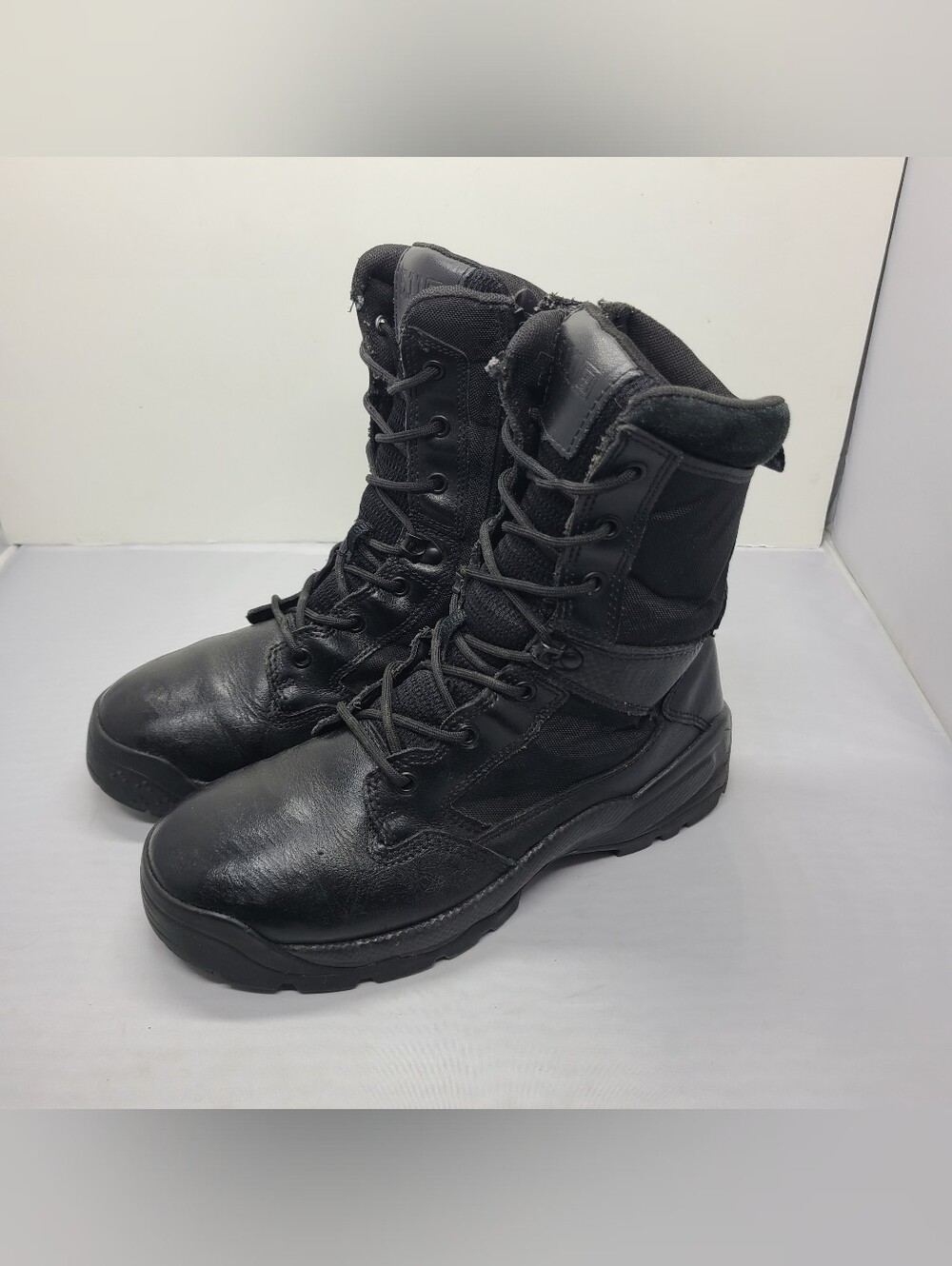 5.11 TACTICAL ATAC 2.0 8" SIDE ZIP DUTY BOOTS BLACK - Men size 9
